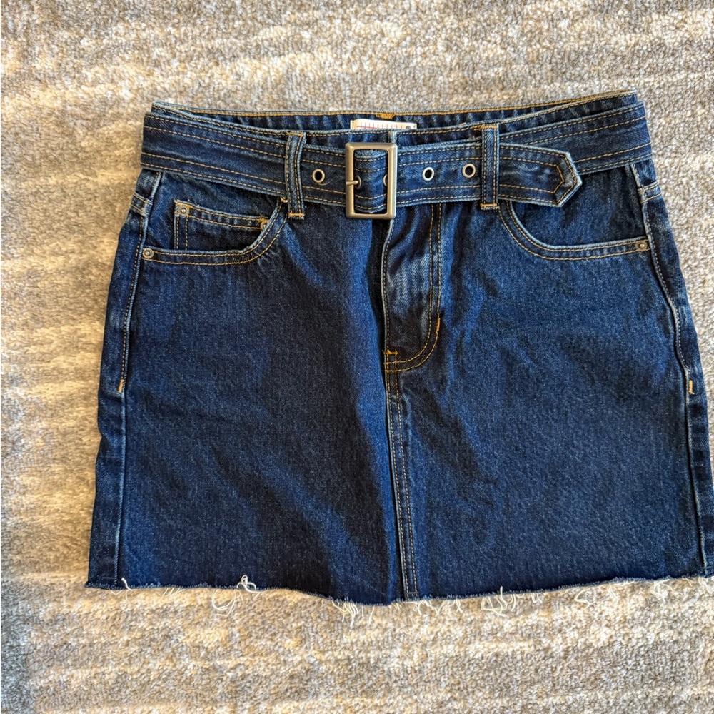 Guess Dark Blue Denim Mini Skirt with Belt